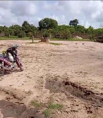 Terrain à vendre à sokone image 1