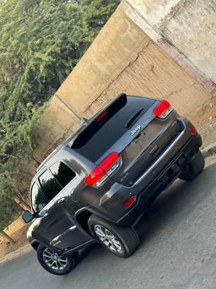 JEEP GRAND CHEROKEE LIMITED image 10
