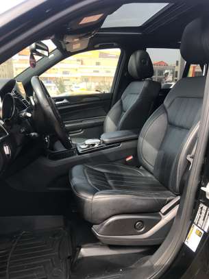 Mercedes Benz GLE 350 image 7