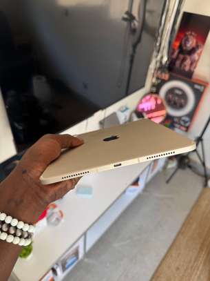 IPAD AIR M3 CELLULAIRE eSim + WI-FI 256 GB 11 POUCE 2025 image 8