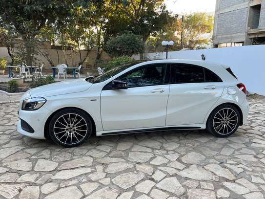 Mercedes Classe A 250 Pack Sport AMG image 7