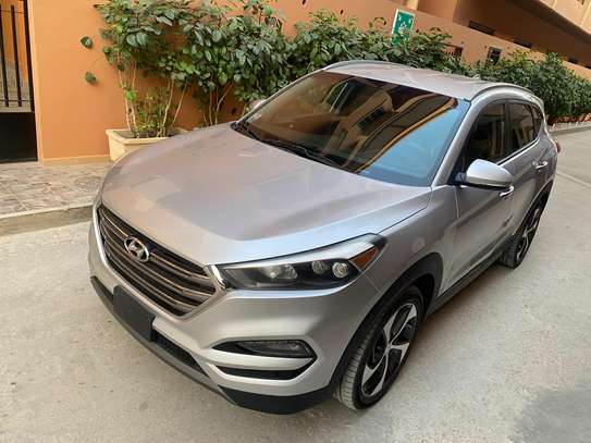 HYUNDAI Tucson LIMITED 4x4 venant image 1