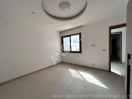 Ref_2760_PL Appartement F5 neuf à louer aux Almadies image 14