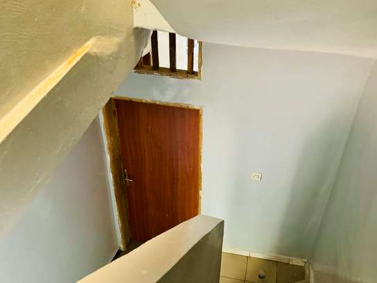 Appartement Rez de chaussée image 4