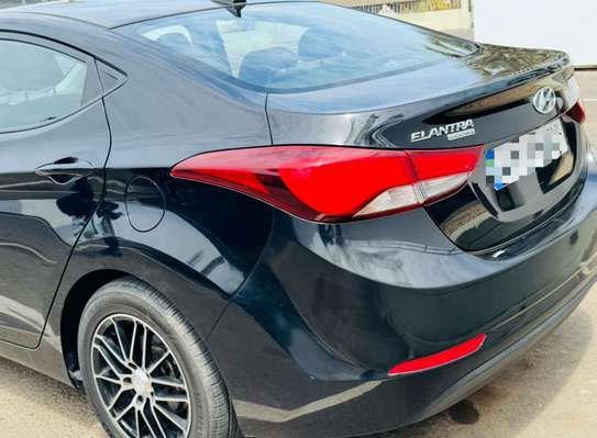 Location Hyundai Elantra GLS sport image 11
