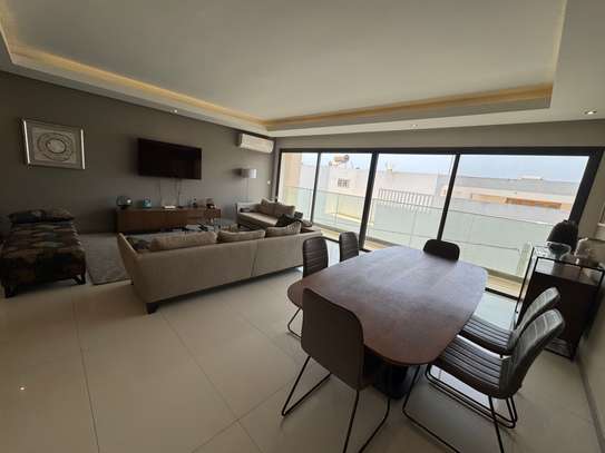 Fenêtre Mermoz corniche 3 chambres meubler à louer image 3