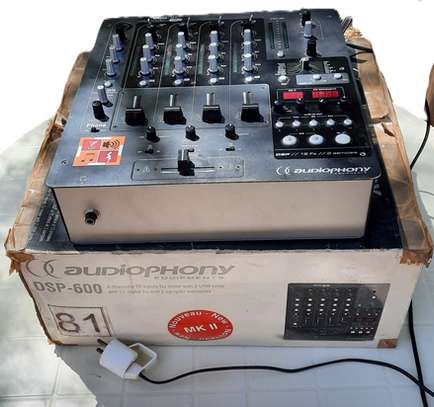 Matériels de sonorisation haute puissance pour DJ image 6
