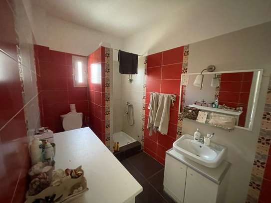 Maison a louer Ouakan cité africa 2 a pied de école Mermoz image 11