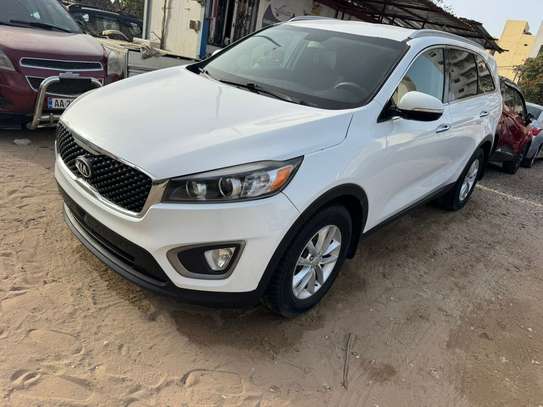 Kia Sorento image 5