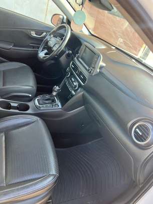 Hyundai kona limited image 14
