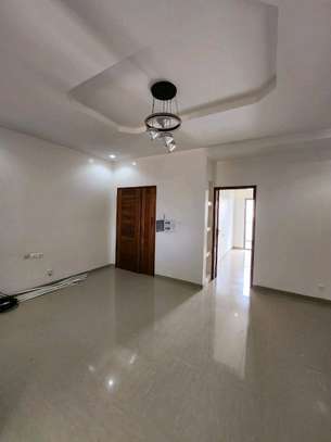 Appartement f3 de 2 chambres et salon aux mamelles image 5