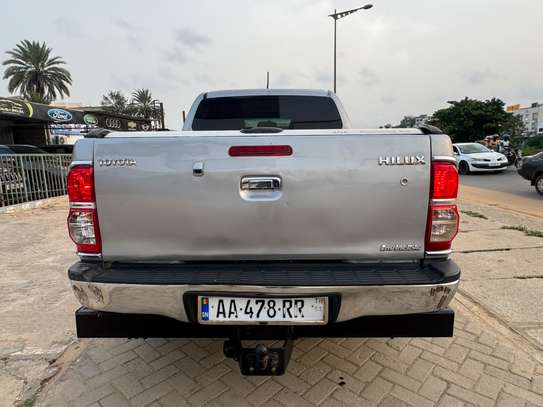 TOYOTA HILUX 2015 image 14