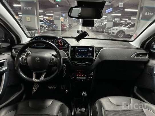 Peugeot 2008 diesel boîte auto 2018 image 13