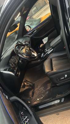 BMW X3 2019 Full options image 8