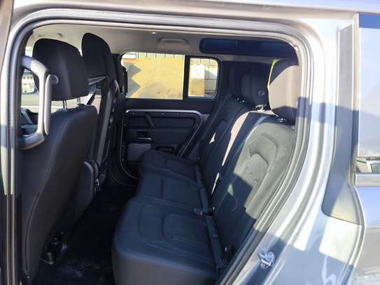 land rover defender diesel image 11