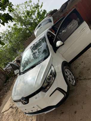 SUV Électrique BAIC EC5 image 2