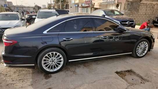 Audi A8L diesel 2021 image 6