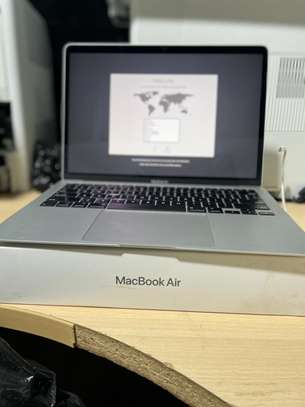 MacBook Air 13" (2020) – Intel Core i5 – 8 Go / 256 Go SSD image 2
