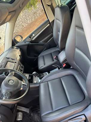 volsvagen tiguan image 14