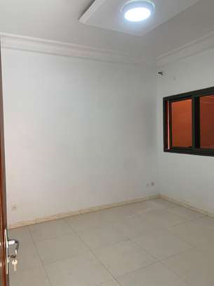 Appartement moderne à Zac Mbao cité Sidak image 6