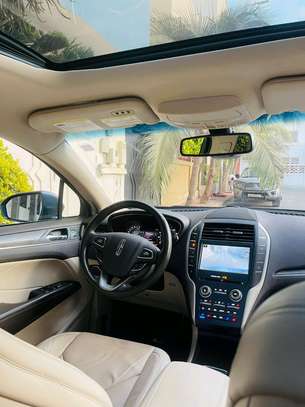 2018 lincoln mkc image 6