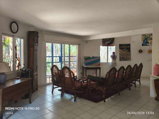 Location Magnifique Villa à Saly image 5