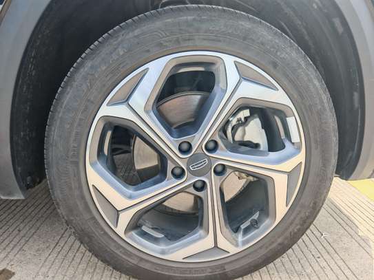 Geely Xingyue L Devis  2025 image 12