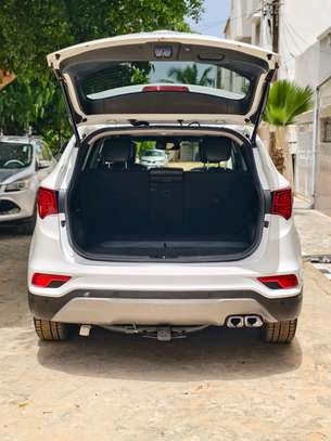 Hyundai santafe Année 2018 image 7
