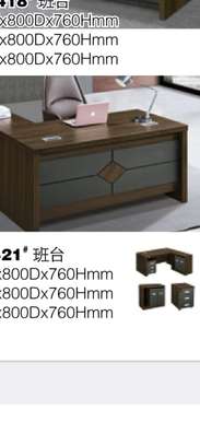 Bureaux Directeur  avec armoire de rangement 2 battant image 2