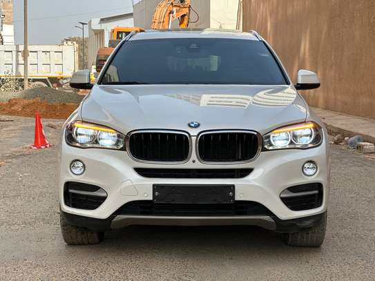 BMW x6 image 1