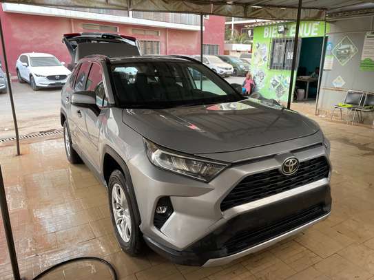 Toyota Rav42021 image 2