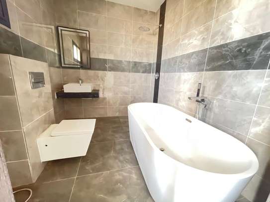 Appartement F4 au mamelles image 1