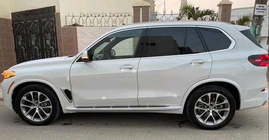 BMW X5 image 5