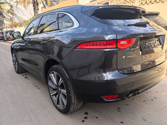 jaguar f pace 2019 image 11