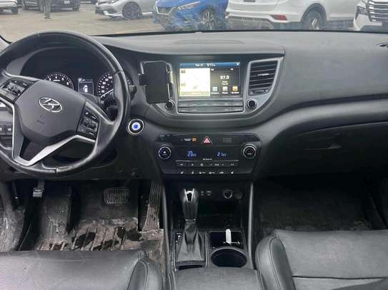 Hyundai Santa fe automatique essence climatisé image 3