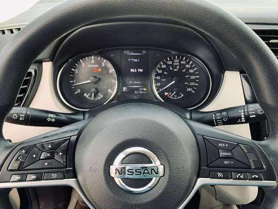Nissan Qashqai 2017 venant image 7