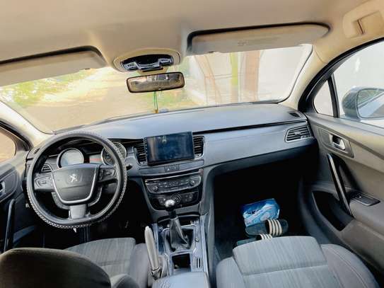 Peugeot 508 année 2012 image 4