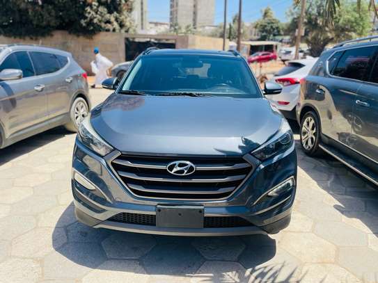 Hyundai Tucson Limited 1.6 T image 1