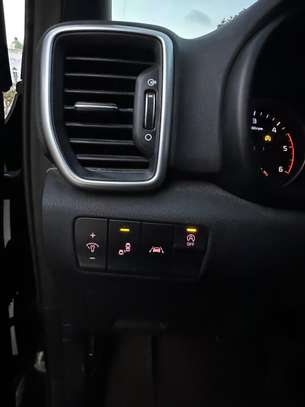 Kia Sportage 2018 image 9