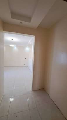 APPARTEMENTS F3 (2 CHAMBRES) A LOUER NGOR - ALMADIES image 11