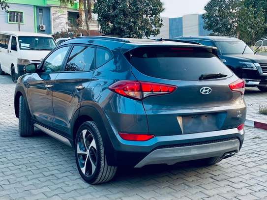 Hyundai Tucson  2017 image 6