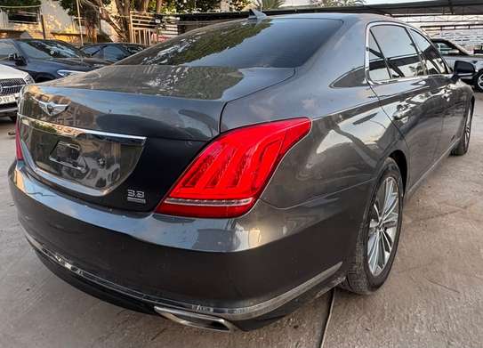 Genesis G90 2017 image 9