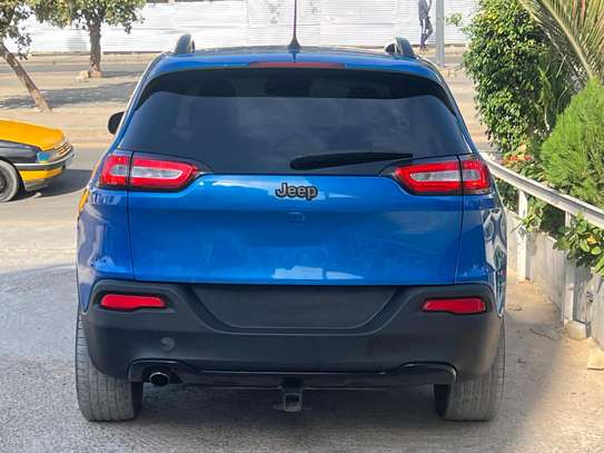 Jeep Cherokee 2018 image 8