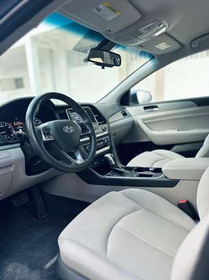 Hyundai sonata année 2018 image 10