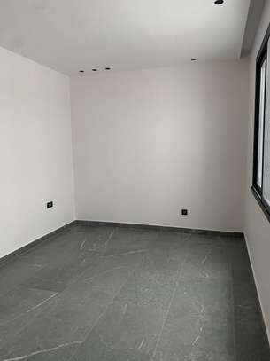 Appartement à louer aux almadies image 4