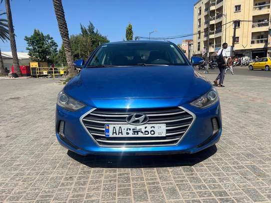 Hyundai Elantra image 5