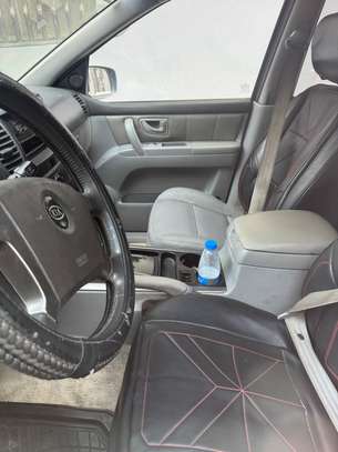 Kia sorento image 4