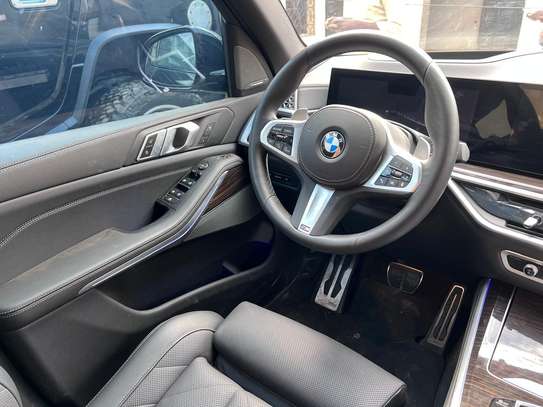 BMW X5 image 4
