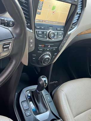 Hyundai santafe image 3