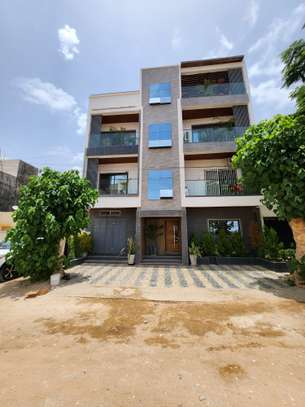 Appartement à louer à Sacré cœur image 1